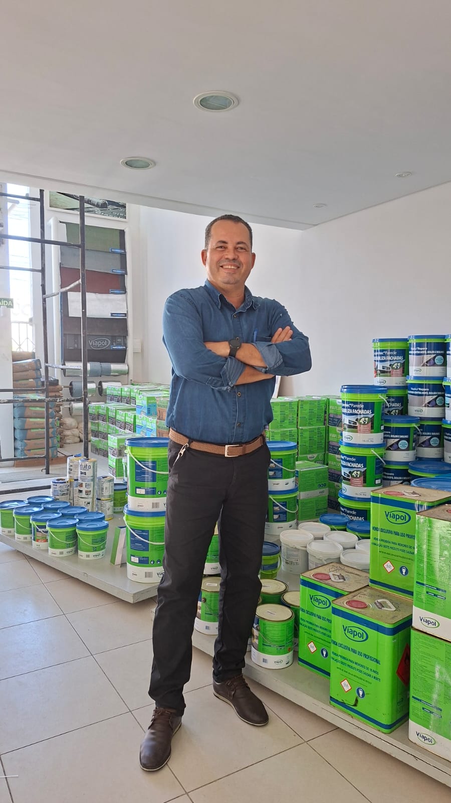 Exposição dos produtos VIAPOL